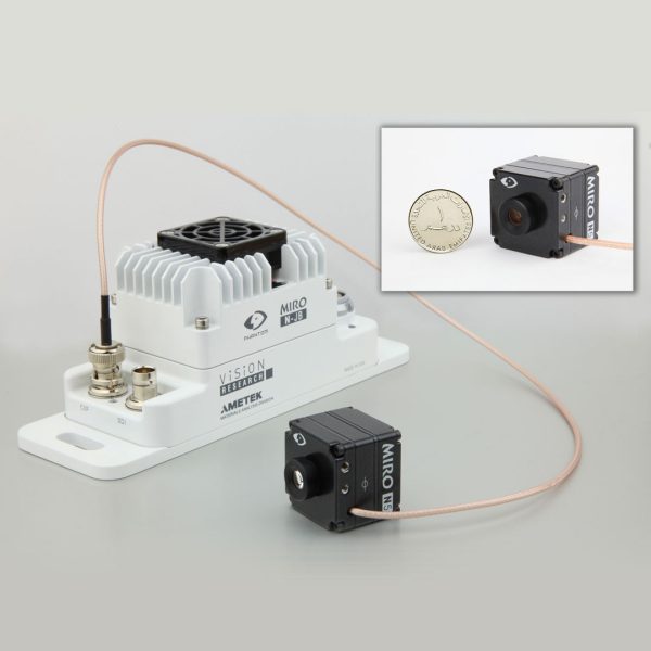phantom-miro-n5-with-base-connection